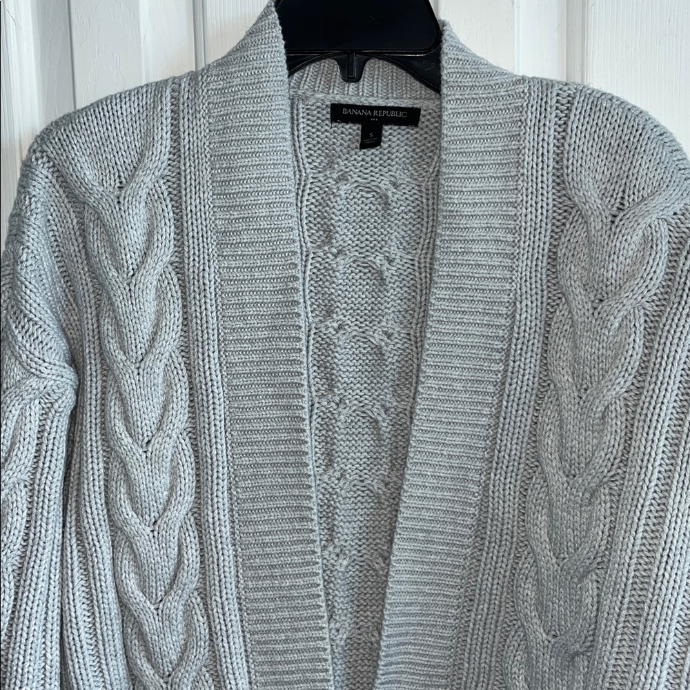 Banana Republic Gray Cable Knit Cardigan Open Front Size Small - Picture 3 of 9